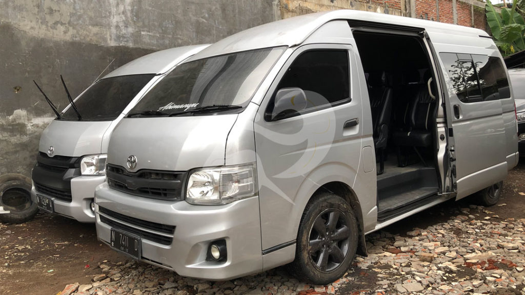 Sewa Rental Hiace Malang